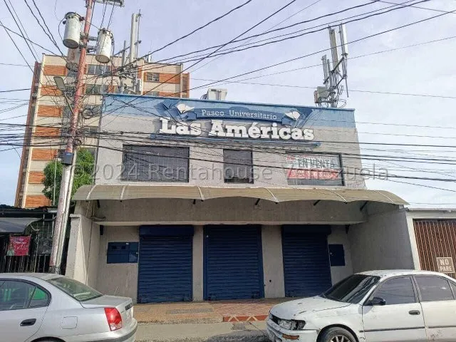 Gisselle Lobo Alquila Edificio Comercial En El Centro De Barquisimeto Posee Locales Comerciales Oficinas Aires Integrales En Estupendas Condiciones Zona Netamente Comercial 2 5  1 7 4 7               