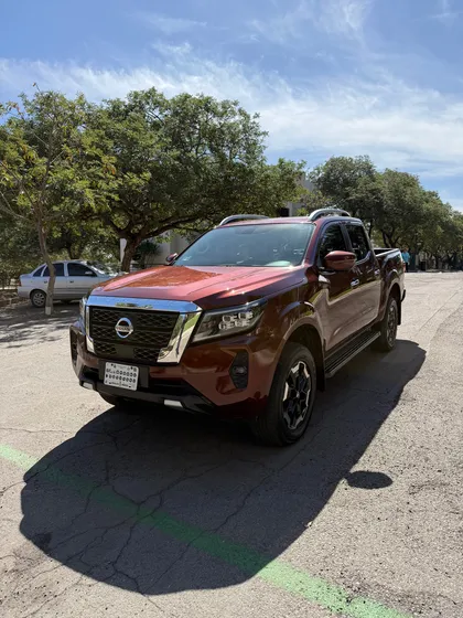 Nissan Frontier Platinum 4x2