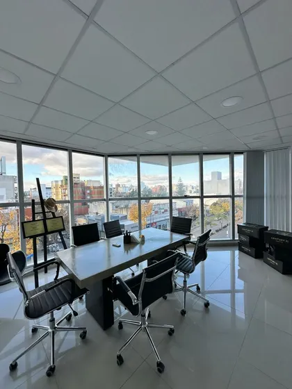 Oficina En Venta En Calle 13 Esq 34
