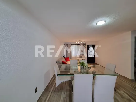Casa En Renta En Candiles