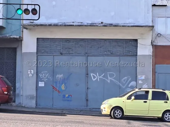 Local Comercial En La Av Sucre De Catia En Venta 23-29554 
