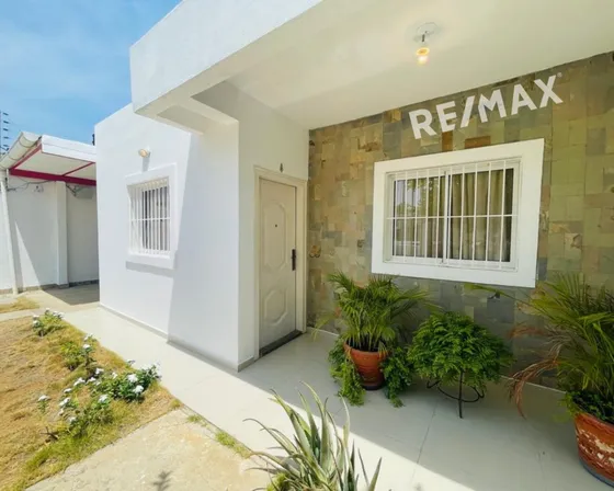Casa Con Anexo En Urbanización Vista Mar, Agua De Vaca. Nueva Esparta, Isla De Margarita
