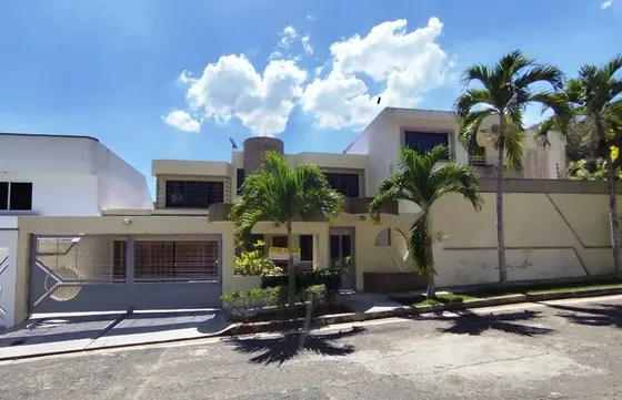 Lisbeth Mantilla Vende Casa En Prebo Iii, Valencia.