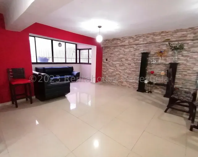 Apartamento En Venta En Maracay Calle Libertad Norte. Ljsa 25-16806