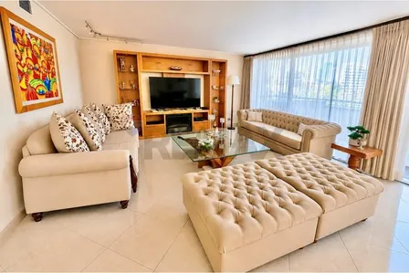 Penthouse, 6d Y 5b , 4 Estac, 2 Bod.