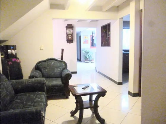 Casa En Venta Barrio Toscana Castilla Medellin