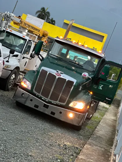 Peterbilt 579 2016