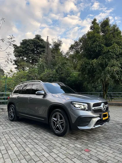 Mercedes-benz Clase Glb 200 Amg Line 1.4