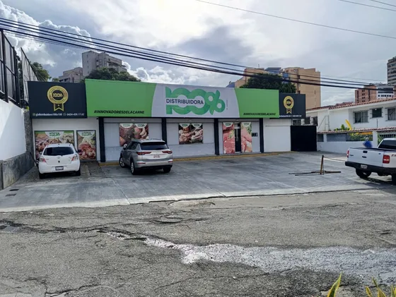Casa Remodelada Para Uso Comercial Totalmente Equipada