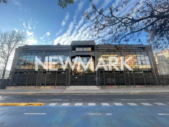 Local Comercial En Esquina Con Gran Exposición