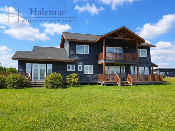 Casa En Venta En Puerto Varas