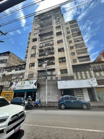 Apartamento Para Remodelar Centro De Pto La Cruz
