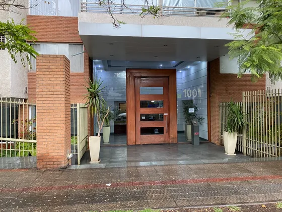 Acogedor  Departamento En Excelente Barrio Residencial 