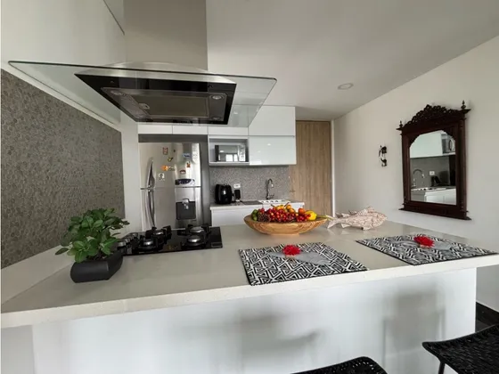 Vendo Apartamento En El Poblado Cerca Al Club Campestre