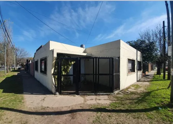 Venta Casa 3 Dormitorios En Jose C. Paz Apta Credito