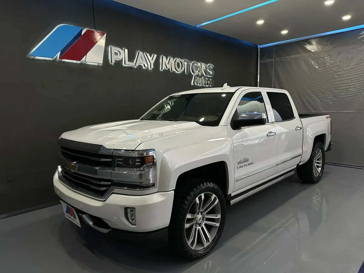 Chevrolet Cheyenne 2016 6.2 2500 Doble Cab High Country 4x4 At