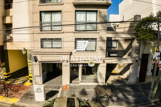 Venta Departamento 2 Dormitorios Centro Con Cochera