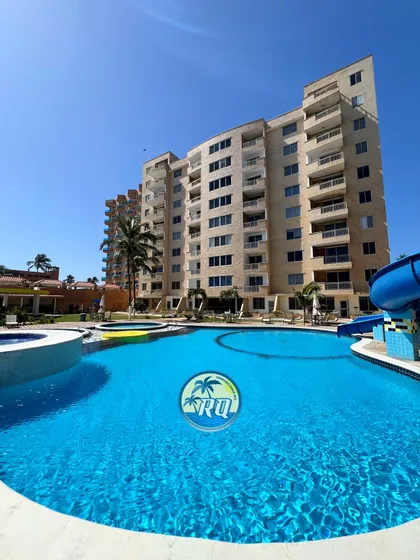 Res. Villamarina, Apartamento Piso 1 Con Terraza Vista Al Mar