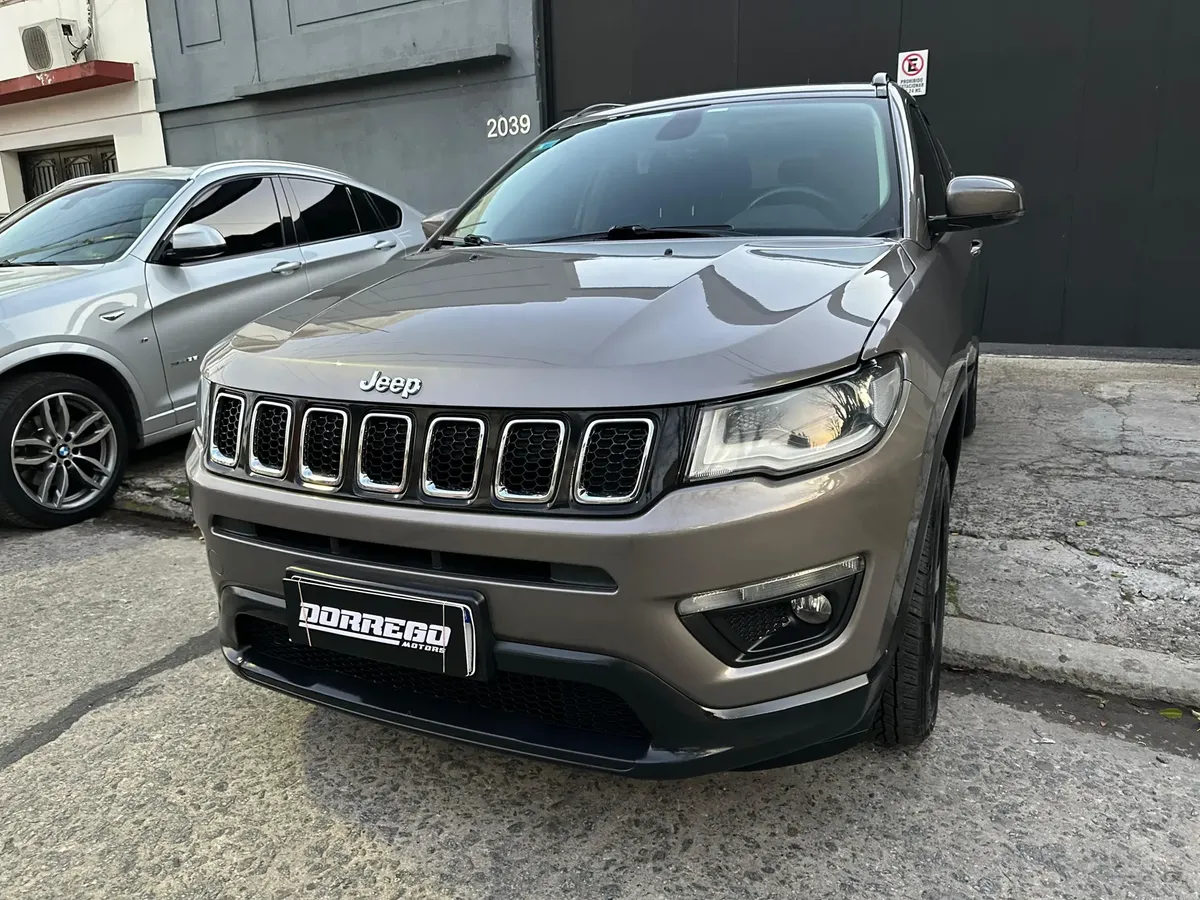 Jeep Compass 2.4 Longitude Plus 4X4517853793454673921