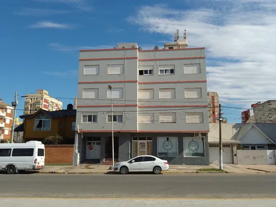 Departamento Sobre Costanera 