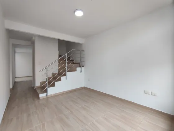 Casa En Venta En Ciudadela La Primavera. Cod V30509