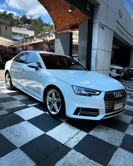 Audi A4 2.0 T S Line 190hp Dsg