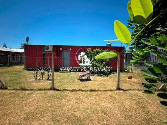 Venta Casa Container 2 Dormitorios Maquinista F. Savio Este Con Cochera. 