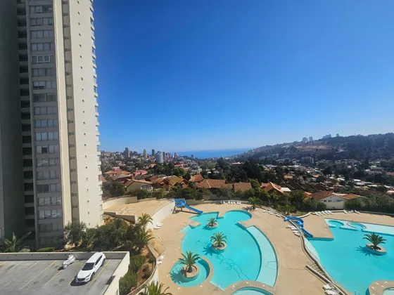 Estupendo Departamento, Amplio Y Con Linda Vista