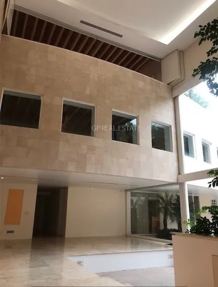Bosques De Las Lomas De Arq. De Renombre. Casa Con Terrazas