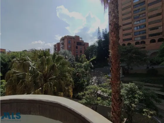 Apartamento En Poblado(mls#254123)