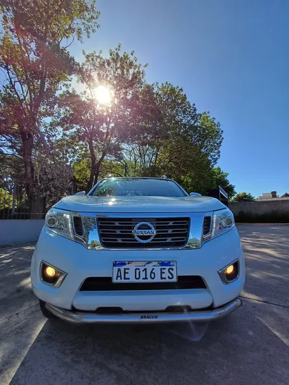 Nissan Frontier 2.3 Le Cd 4x4 Mt