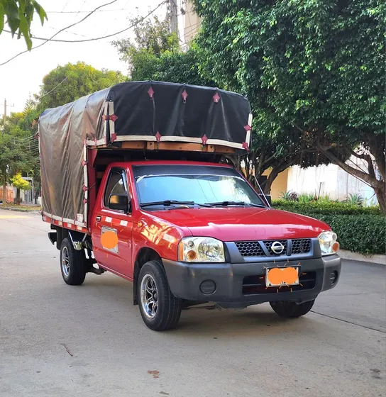 Nissan D22 Frontier 2.4 Std D22