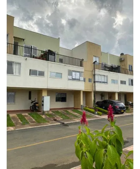 Vendo  Casa En Jamundi Sector De Sachamate Condominio Campestre