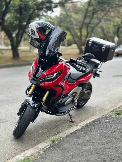 Honda Xadv 750