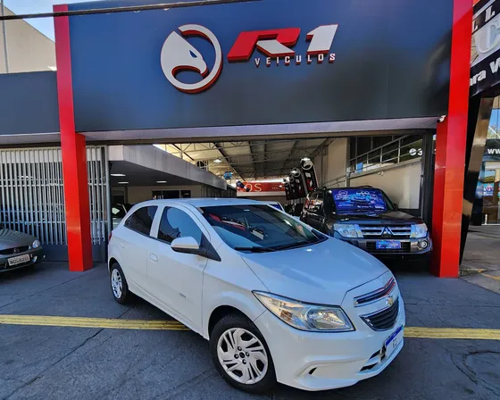 Chevrolet Onix Chevrolet Onix 1.0 Ls Spe/4