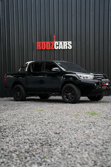 Toyota Hilux Pick-up 2.8 Cd Srx 177cv 4x4 At
