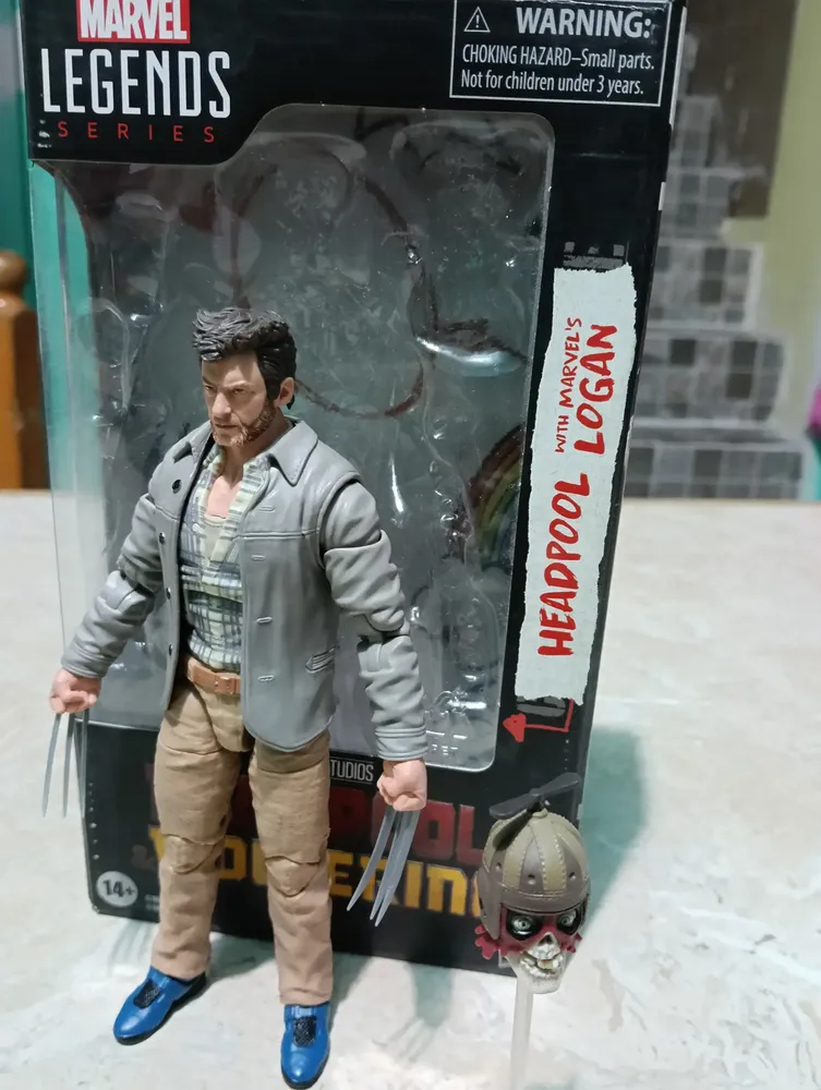 Boneco Marvel Legends Series Wolverine G1662 - Hasbro