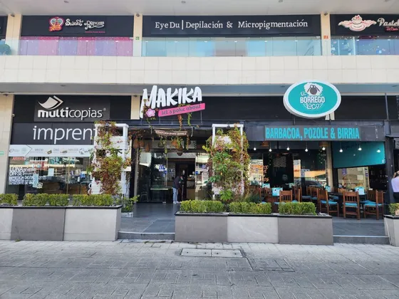 Local Comercial En Renta En P.b. En  Plaza Vía Lomas  - Lomas De Angelópolis
