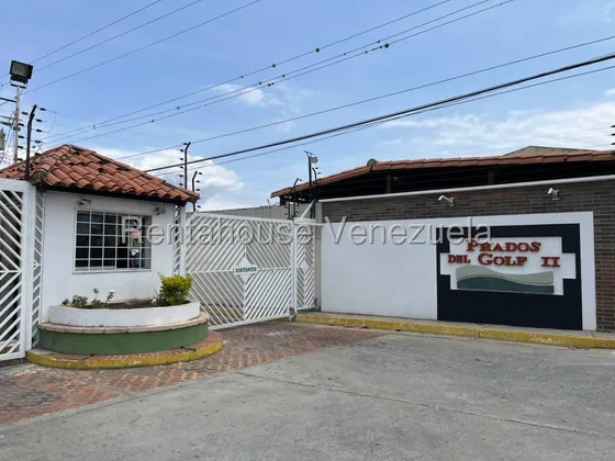 Linda Y Acogedora Casa En Venta En Cabudare En Zona Prados Del Golf Precio De Oportunidad Contactame Soy Tu Agente Inmobiliario De Confianza Mehilyn Perez