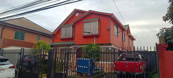 Se Vende Excelente Casa En Salinas A Una Cuadra De Av.colon 