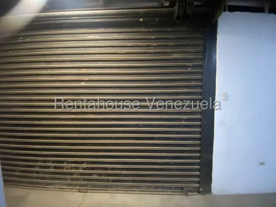 María Martínez Tiene El Local Comercial Ideal Para Ti, En Alquiler Estratégicamente Ubicado Al Oeste De Barquisimeto, Alta Afluencia De Personas Y Vehículos, Listo Para Iniciar Tu Negocio, 