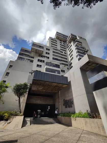 Oficina Remodelada En Chacao