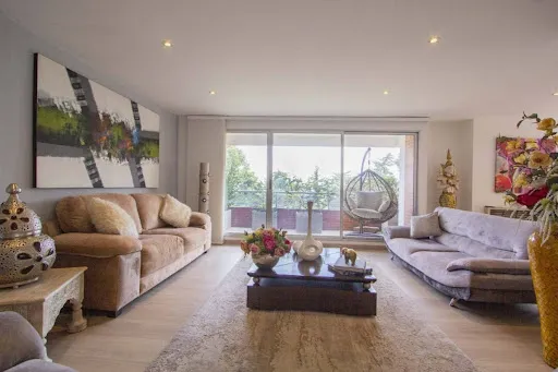 Apartamento En Arriendo Los Rosales 90-72878