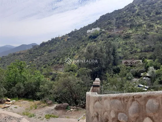 Sitio En Venta Con Casa En Construccion En El Arrayan