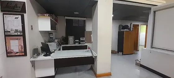 Vende Local Comercial En Nataniel Cox Cercano A Metro