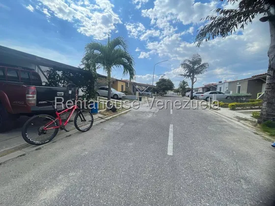 Casa En Venta En El Amanecer, Cabudare-increible Oferta
