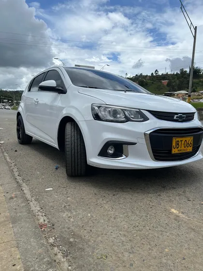 Chevrolet Sonic 1.6 Lt 4 P Mecánica