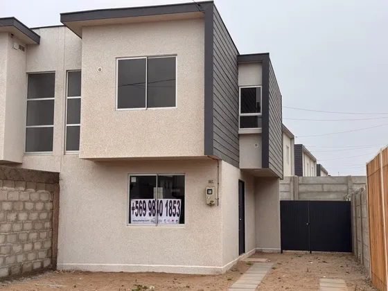 Arriendo / Casa 3d/1b Dunas De San Pedro Iii, Villa Los Pesc