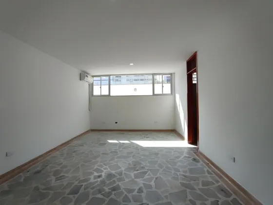 Oficina En Venta En Quinta Velez. Cod V29718