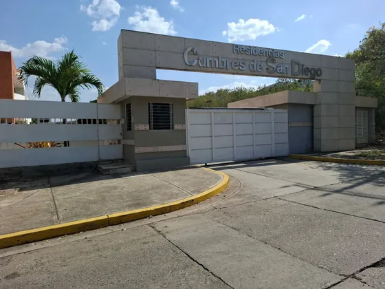 Juan Carlos González. Baja De Precio Renta House Carabobo Vende Apto. Res. Cumbres De San Diego Mls #25-18560 Rah/jcg.